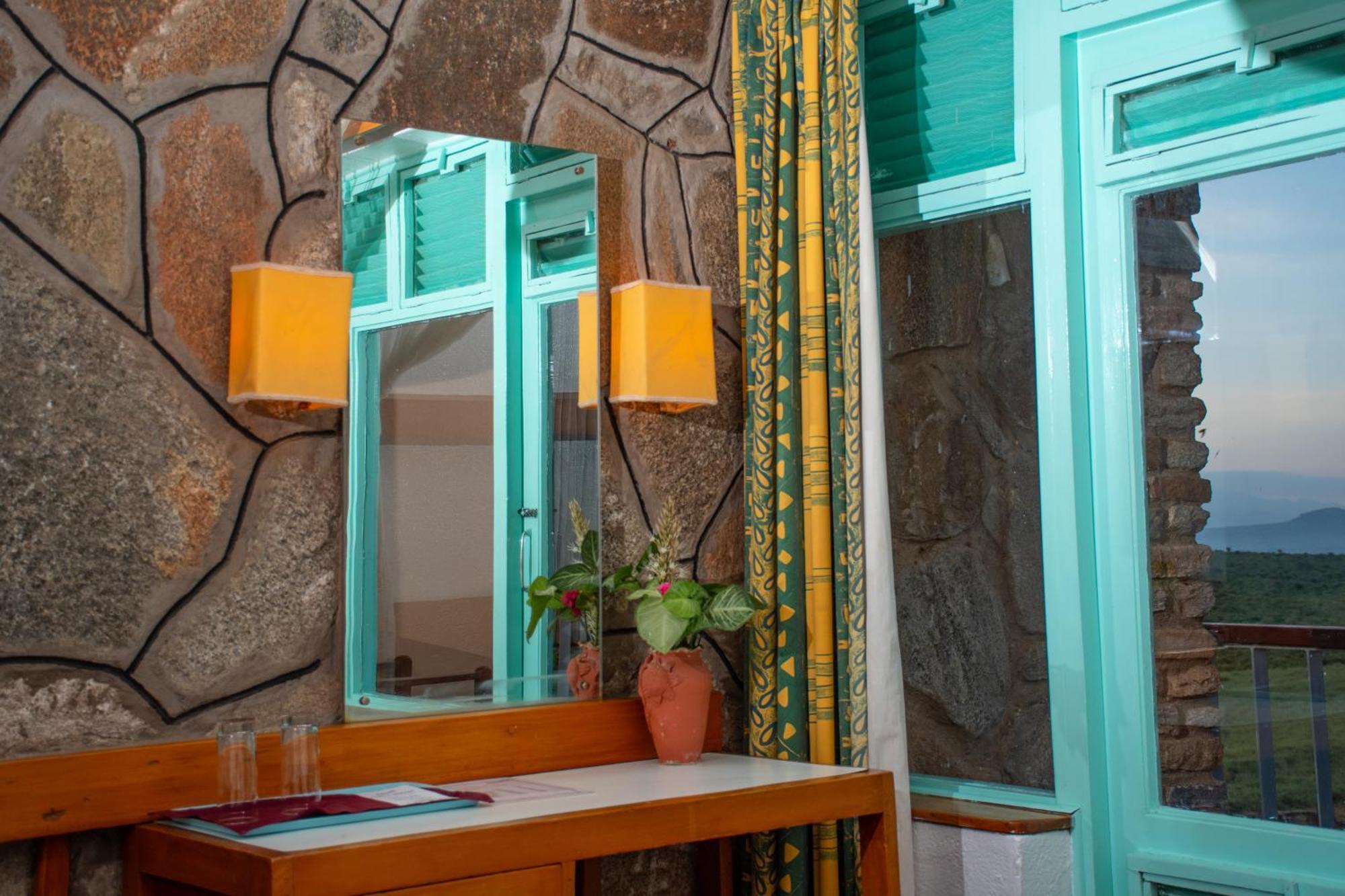 Ngulia Safari Lodge Ithumba Εξωτερικό φωτογραφία